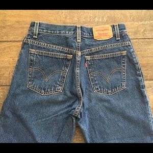 Levis 550 Mom Jeans, Size 8